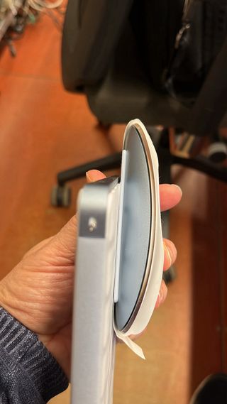 Teclado, ratón y cable USB-C Apple azul