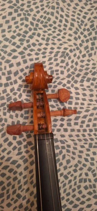 Violín Cremona con funda y arco