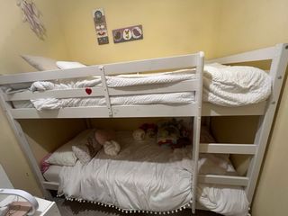 2 Literas de Madera Blancas