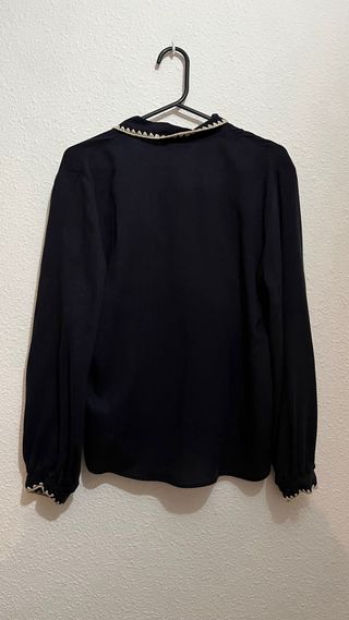 Camisa azul marino sin estrenar,Zara.