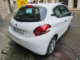 Peugeot 208 1.6hdi