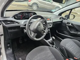 Peugeot 208 1.6hdi