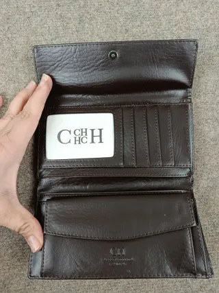 Cartera Carolina Herrera CH Logo