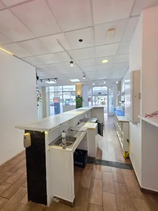 Alquiler bar / cafeteria