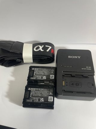 Camara Sony A7RV - Solo (25 disparos)