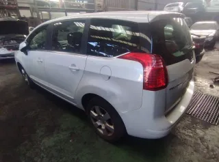 Despiece Peugeot 5008 (2015)