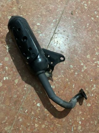 Tubo de escape Yamaha Jog