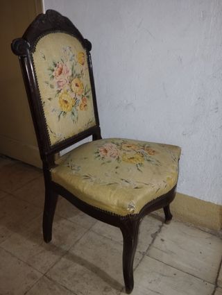 Pareja de sillas antiguas (siglo XIX) para tapizar