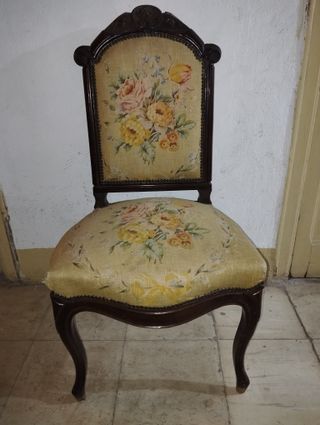 Pareja de sillas antiguas (siglo XIX) para tapizar