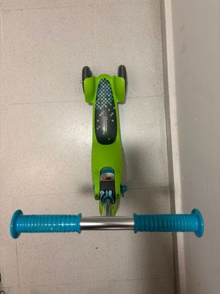Patinete 3 Ruedas Smoby Verde y Azul