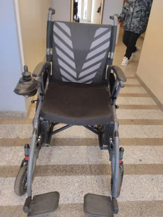 Silla de ruedas eléctrica MedicalPro