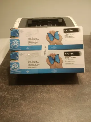 Impresora HP LaserJet Pro M12w con 3 tóners.