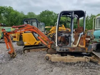 Lote de 3 Excavadoras