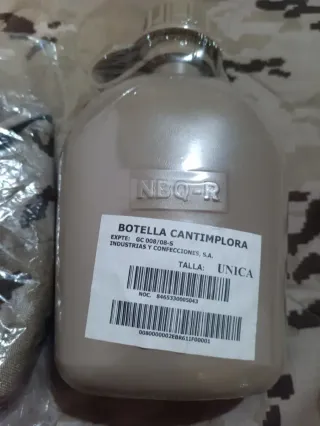 Cantimplora y Funda (NBQ-R Ejército)