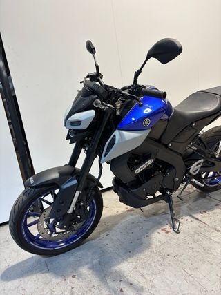 YAMAHA MT 125cc 4t 2021 27.734km Carnet A1 o coche
