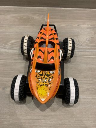 Coche RC Hot Wheels Monster Truck Tiburón