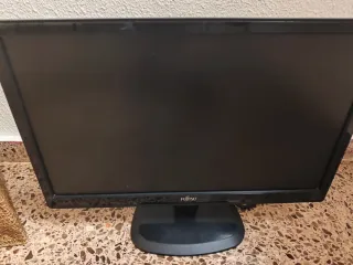 Monitor Fujitsu Negro