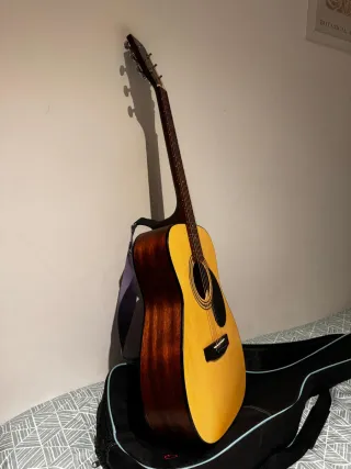 Guitarra Acústica Cort + Estuche+ Correa