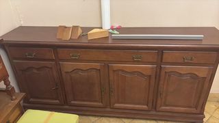 Aparador de madera maciza