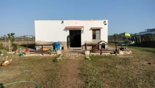 Parcela 4.200 metros Casa a medio