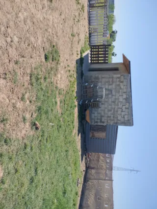 Parcela 4.200 metros Casa a medio