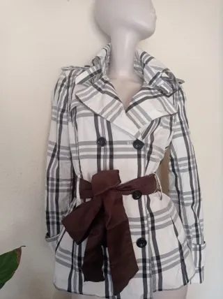 Gabardina Zara cuadros