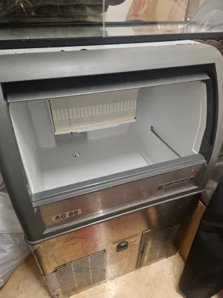 Maquina de hielo SCOTSMAN ac 86- hosteleria
