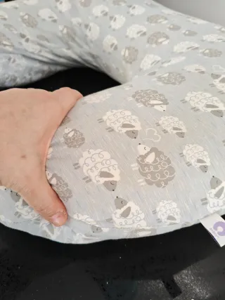 Cojín de lactancia modelo Boppy de Chicco
