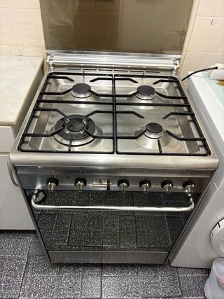 Cocina SMEG Acero Inoxidable