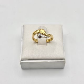 Anillo Oro 18kt y Diamante
