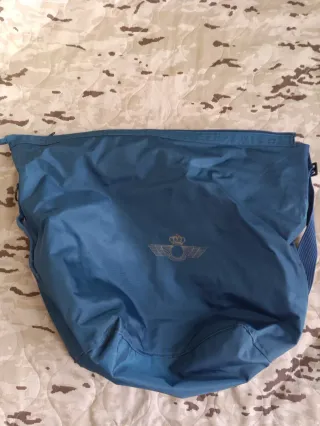 Bolso con emblema (azul color)