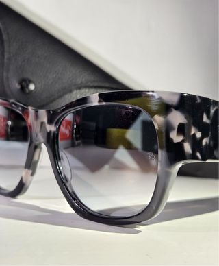 Occhiali Ray Ban Nomad Havana Grigio