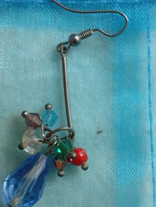 Pendientes hippies de plata con piedras de colores