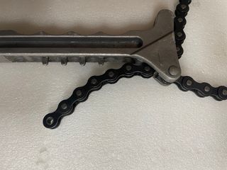 Llave de cadena multiusos