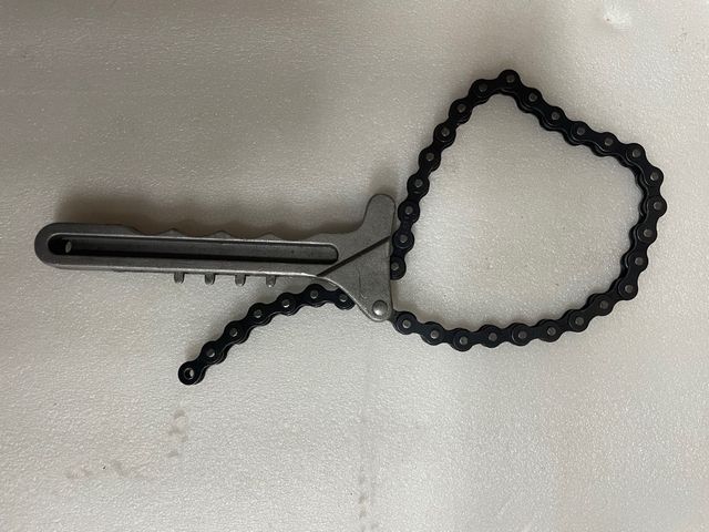 Llave de cadena multiusos