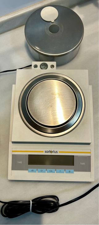 Balanza Sartorius BP 310 S practicamente nueva
