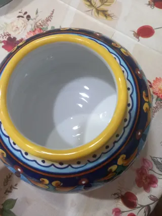 Biscottiera in ceramica