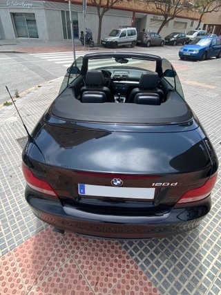 BMW 120d cabrio 177 cv [E88] /paquete deportivo M