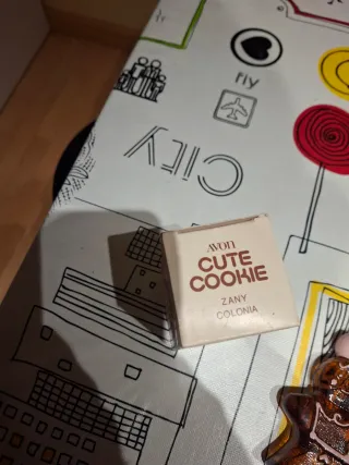 Avon Vintage Cute Cookie Colonia