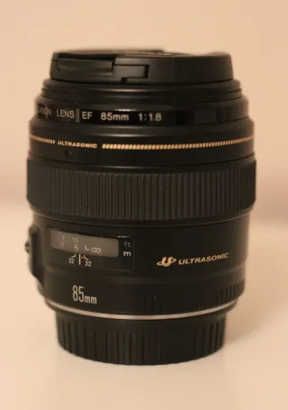 Objetivo Canon EF 85mm f/1.8 USM