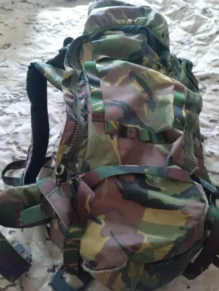 Mochila Lowe Alpine 60 l (militar camuflaje color)