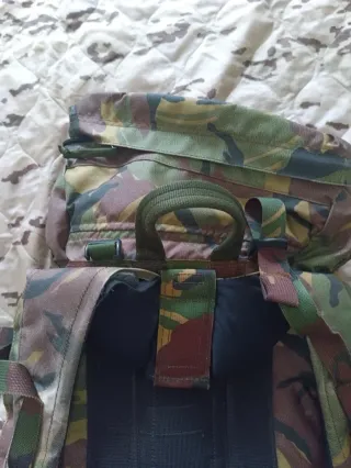 Mochila Lowe Alpine 60 l (militar camuflaje color)