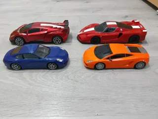 Lote 4 coches Ferrari, Lamborghini, Porsche