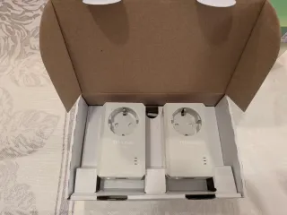 Adaptador PLC TP-Link AV500 con Enchufe