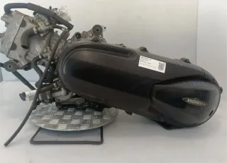 Motor Honda Silverwing 600cc