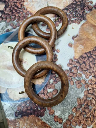 50 argollas de madera para cortinas