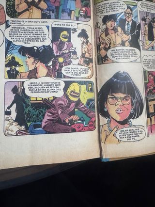 Novela seria azul, ester