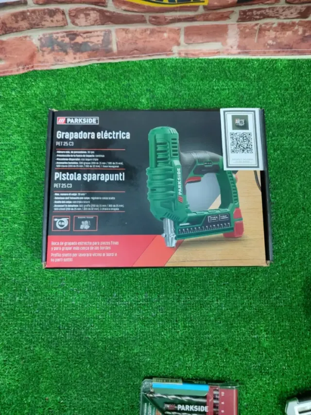 Grapadora eléctrica Parkside