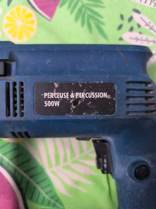 Taladro Eléctrico con Mango Auxiliar