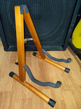 Lote soportes guitarra/bajo